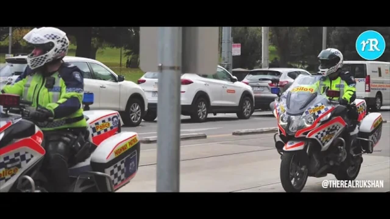 A day in the park with Victoria Police - Flagstaff Gardens // Melbourne