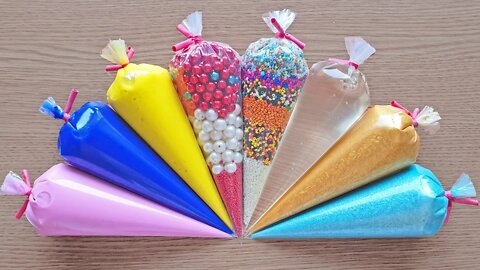 Making Crunchy Slime with Piping Bags #161