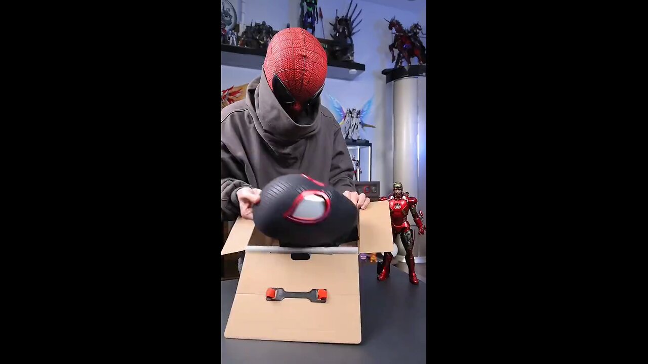 Miles Morales Spider-Man Cosplay Mask Eyes Can Manipulate With Remote Control #milesmorales #spiderm