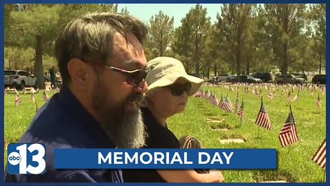 Thousands remember loved ones at Southern Nevada Veterans Memorial Cemetery