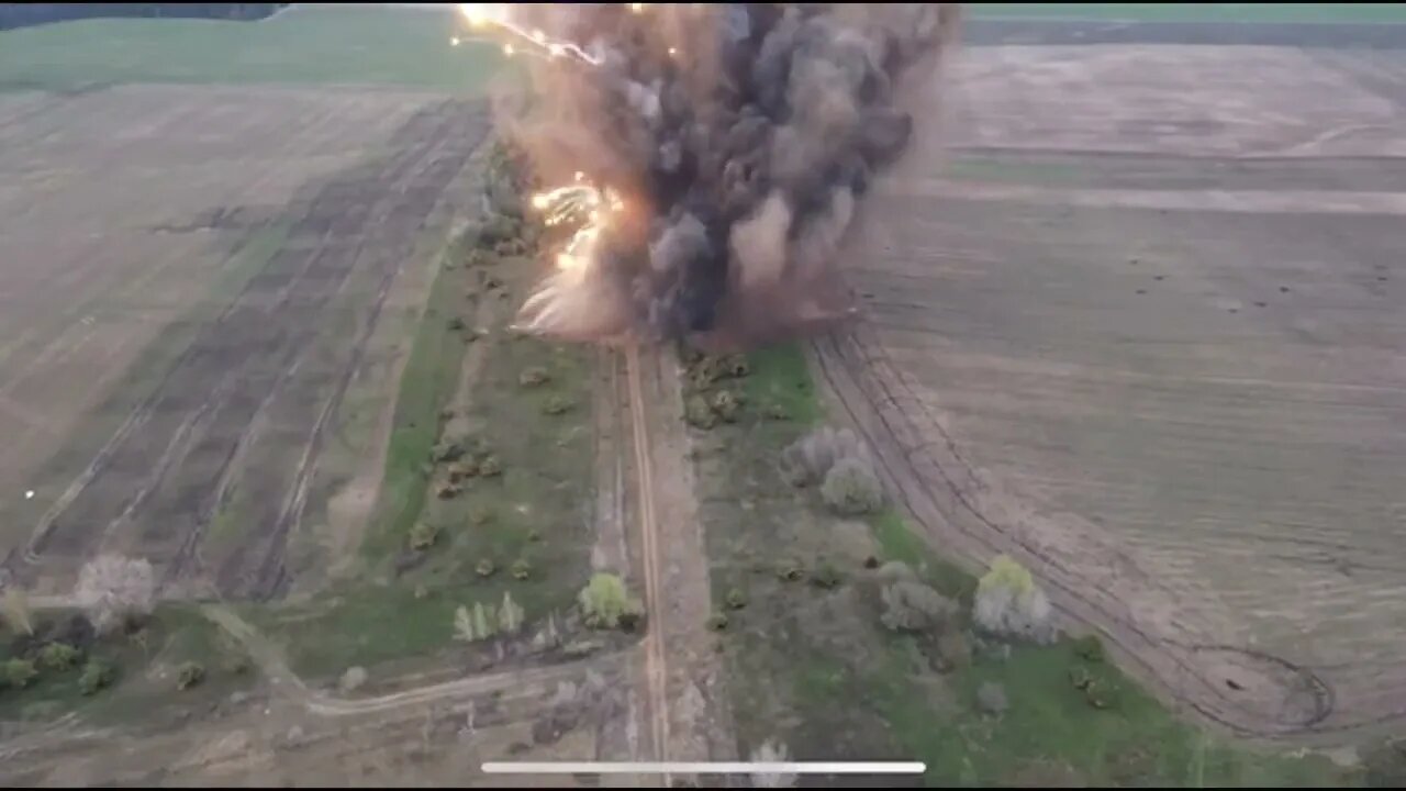 A supply of Russian ammunition was blown up. #Ukraine #UkraineRussia #UkraineWar #UkraineRussiaWar