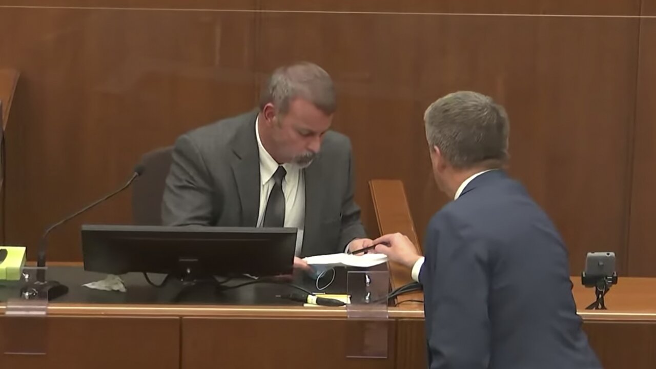 Kim Potter's Ex-Chief: 'I Saw No Violation' Of Policy By Officer