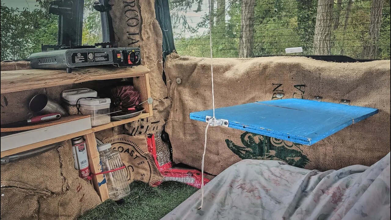 How to Build a Foldable Desk for Van Life. Space saving DIY Conversion.