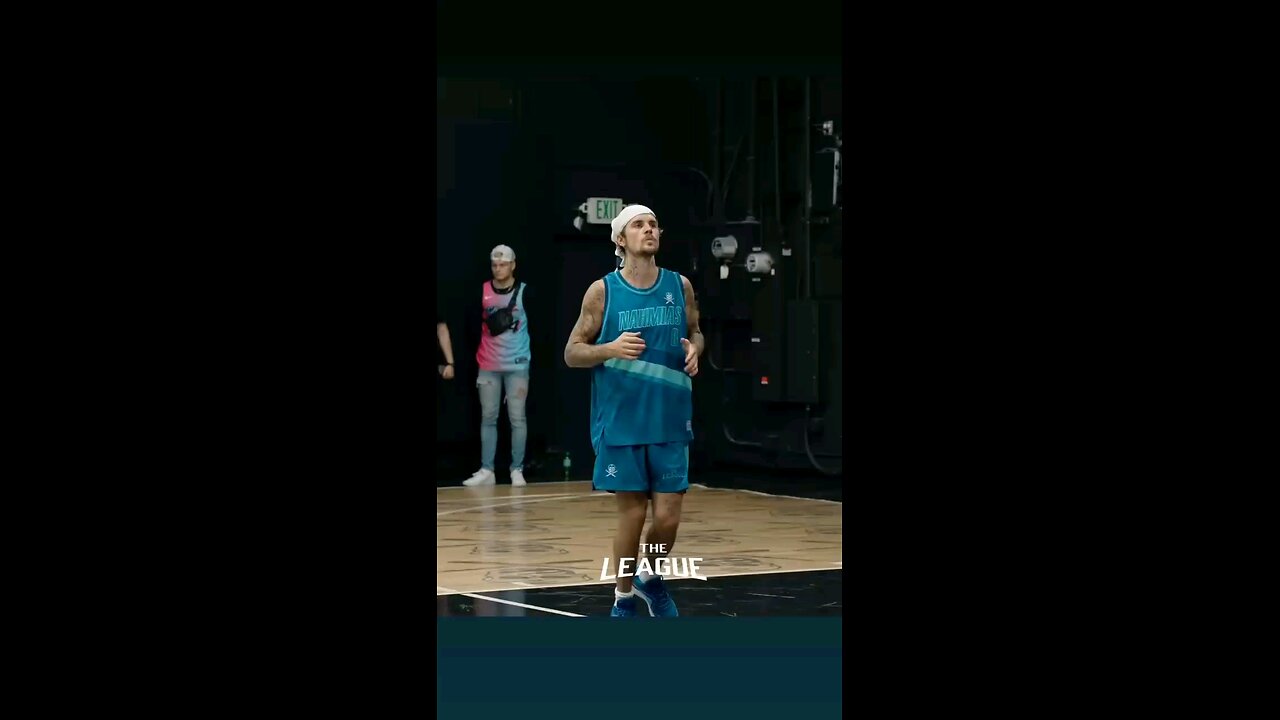 justin bieber playing basketball 🏀