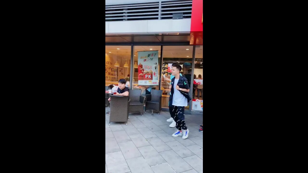 三哥現在變壞了哦@蘇寧️朱莉@三哥(覃祖銘)@劉婷@春曉@門門@斌斌【豪哥車模之家】