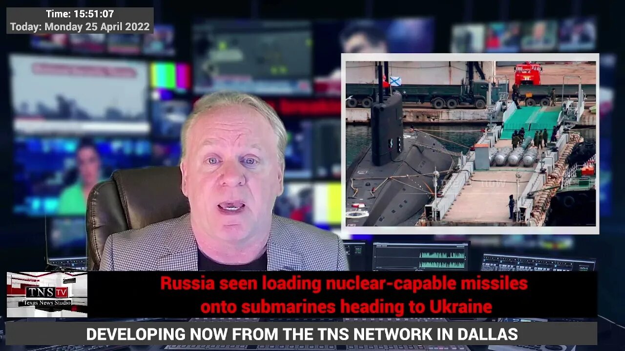 Russia Filmed Loading Nuclear-Capable Missiles onto Submarines heading to Ukraine