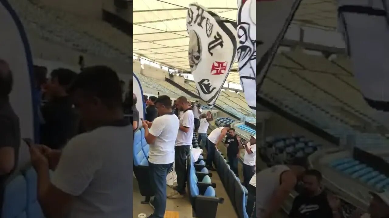 Pedrinho se emocionando com as homenagens no Maracanã