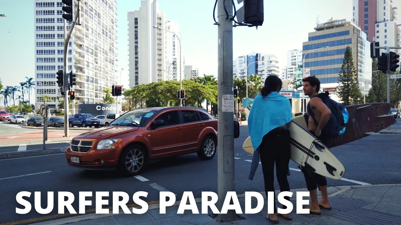 Walking in Surfers Paradise | Gold Coast