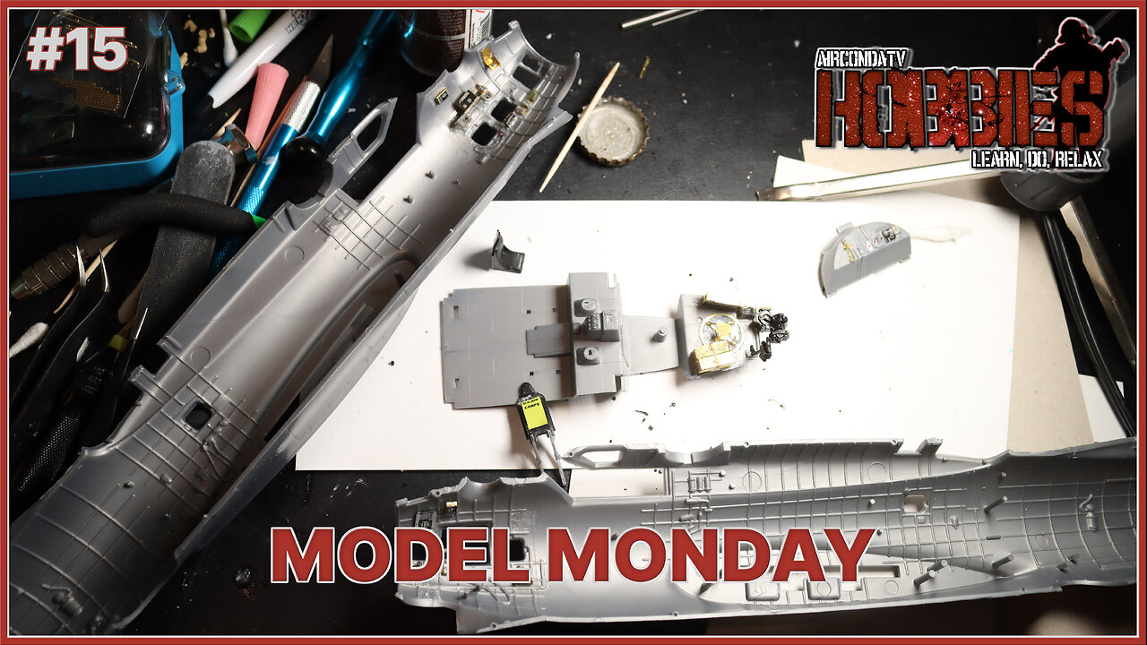 Model Mondays - Cockpit Interior of the B-17G Flying Fortress 1/48 Model