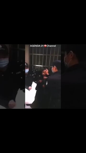 ☠️ CHINA ☠️ Chinese scamtroopers are forcing old man to take PCR swab test ⚠️