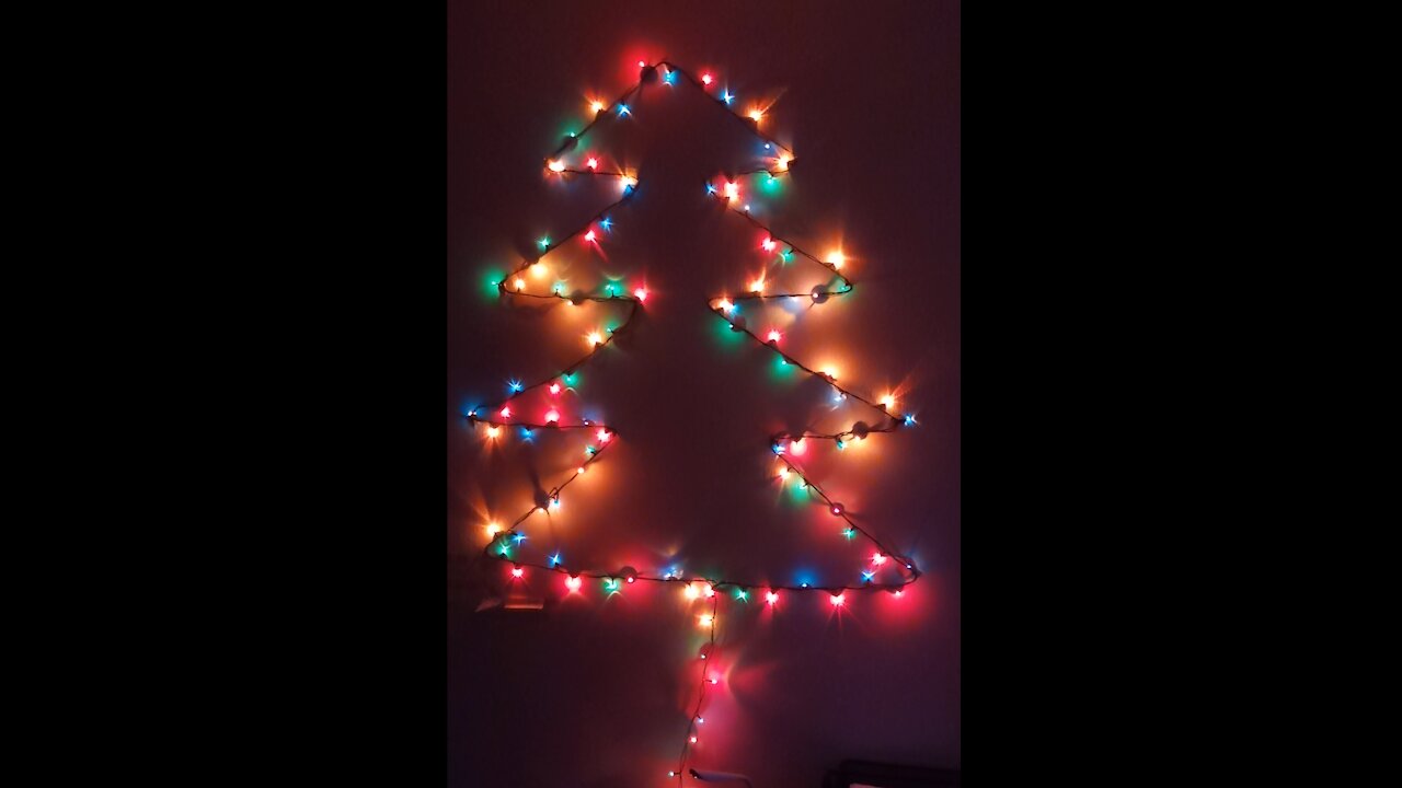 Glowing Christmas Tree