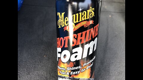 Meguiar's G13919 Hot Shine Tire Wheel Foam Aerosol Glossy Wet Shine Clean Tires Car Van SUV Truck