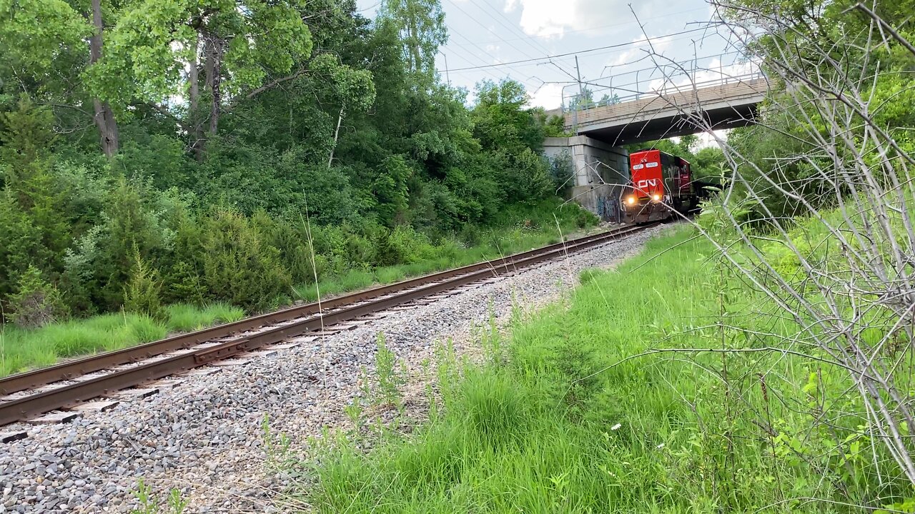 Train CN 5932 Working Former Cass City Sub (Holly Sub) at Walton & Kennett