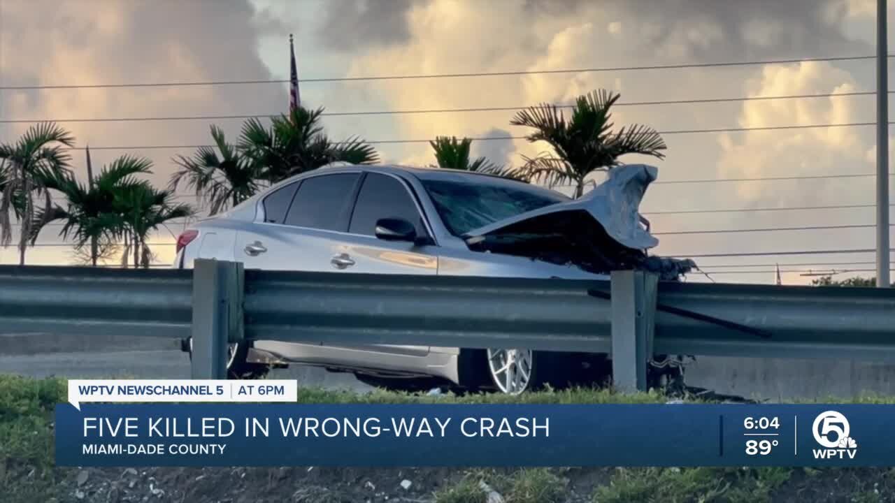 5 killed in wrong-way crash on Palmetto Expressway