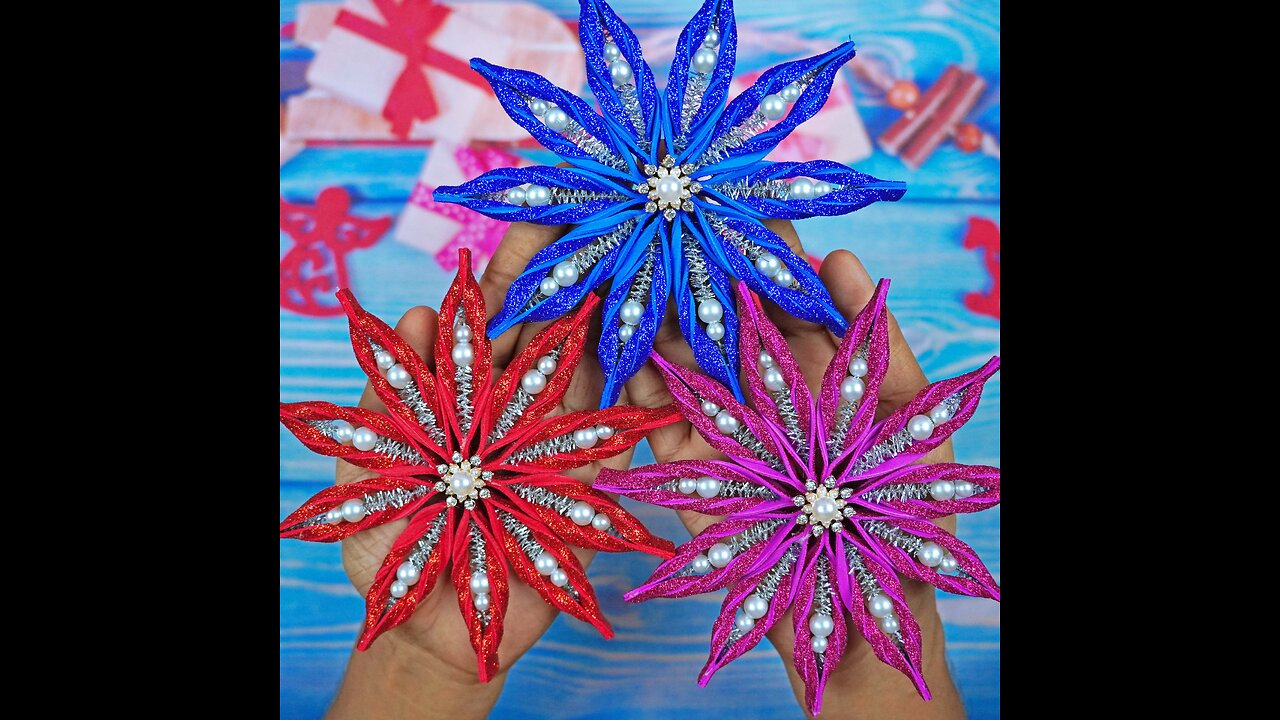 Beautiful Christmas Ornaments😍DIY Xmas Ball Making❄️Handmade Crafts For Christmas Tree Decorations🌲