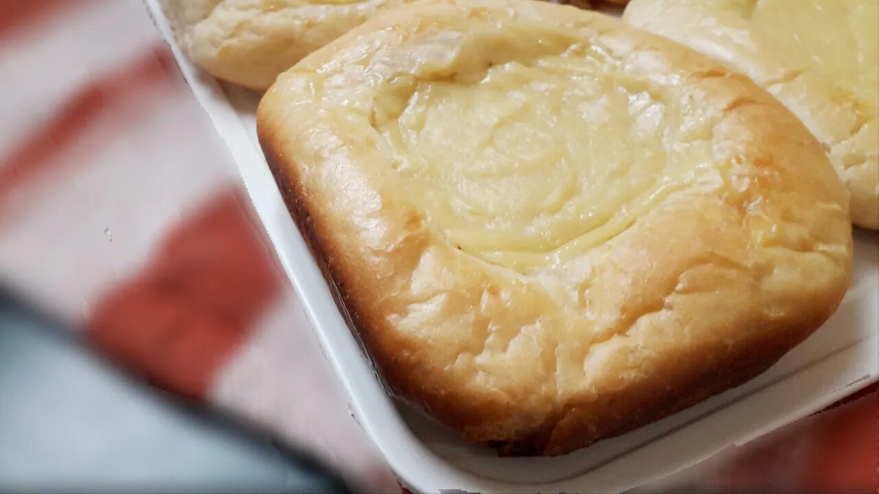 Custard Cream Buns | Pães de Creme de Nata