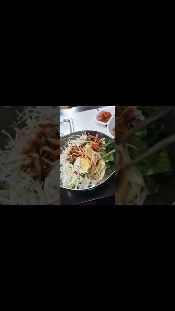 #shorts #hungry #cooking Korean fish cake soup with Spicy vegetable cold chewy noodle!