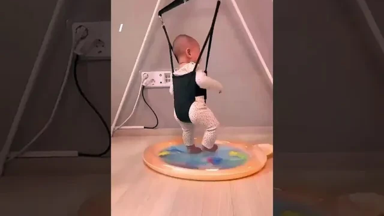 AMAZING COOL SWING STRIP FOR CHILD