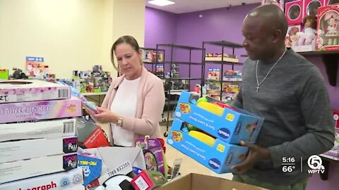 Little Smiles toy drive aims to make holidays special for thousands of kids