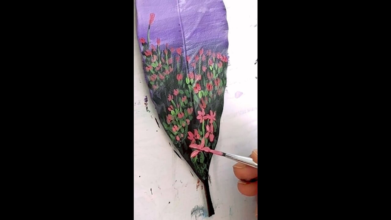 Painting on magnolia leaf