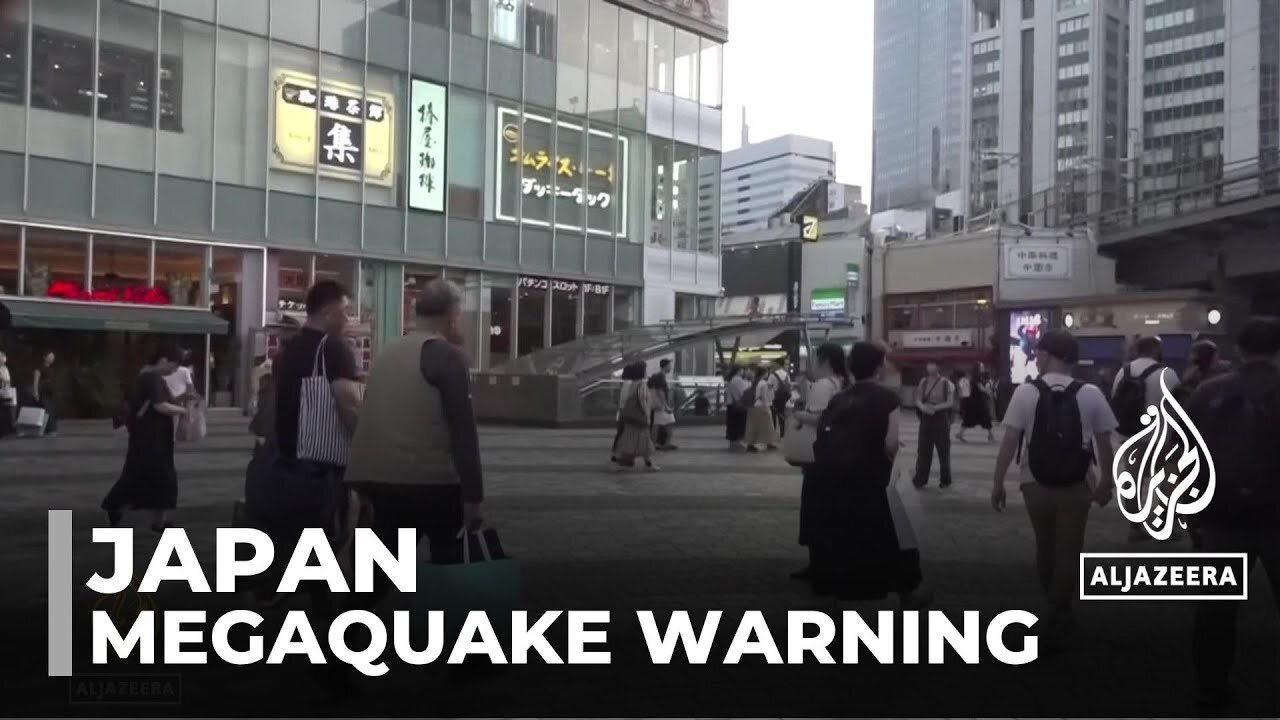 Earthquakes in Japan: Authorities lift megaquake warning