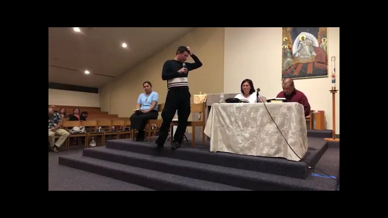 Preguntas y respuestas con el Padre Luis Toro