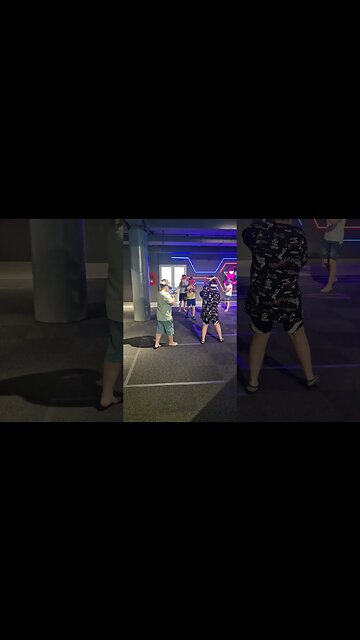 tiktok:unreal.md 🎮👾🕹️ #vr #vrclub #virtualreality #unrealvr #moldova #chisinau #vrarena 🖤 @unrealmd