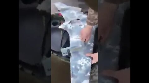 🔥 Розпакування трофейного російського безпілотника. Unpacking a captured Russian drone.