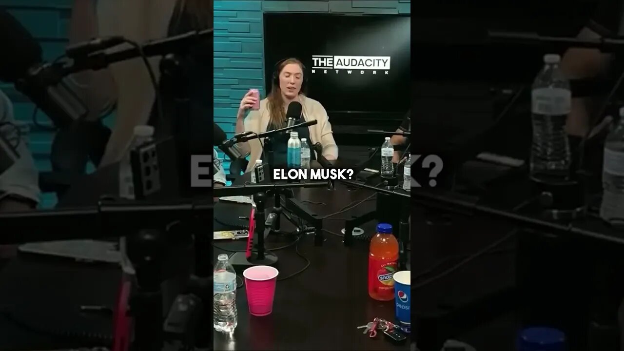 Pearl SILENCES Room Full Of Feminists