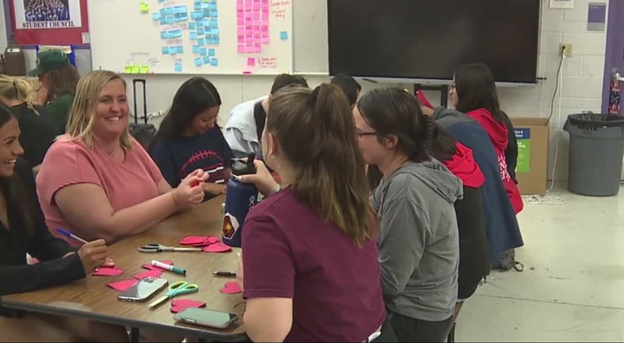 Students say Liberty High teacher brings out the best in everyone