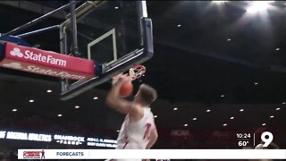 No. 6 Arizona defeats Utah 82-64