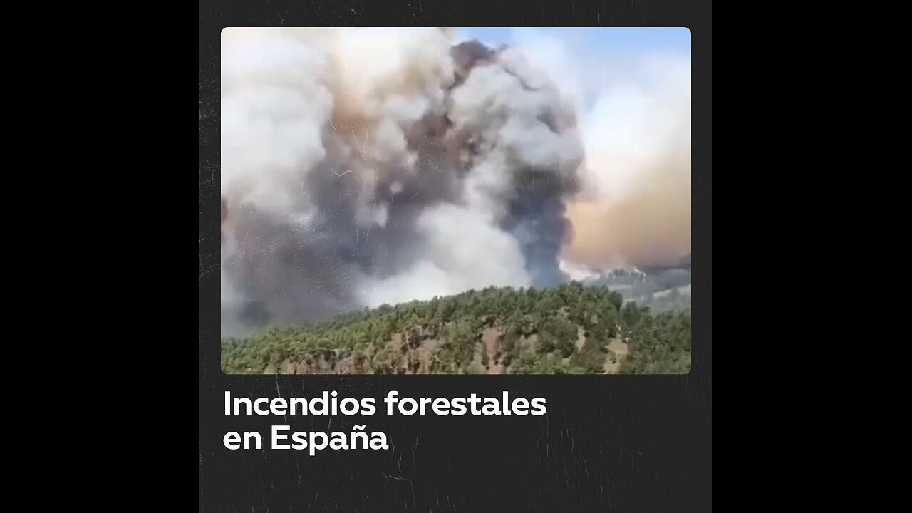 Incendios forestales afectan a más de 4.500 hectáreas en una isla de España