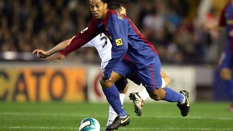 Ronaldinho Amazing Dribbles