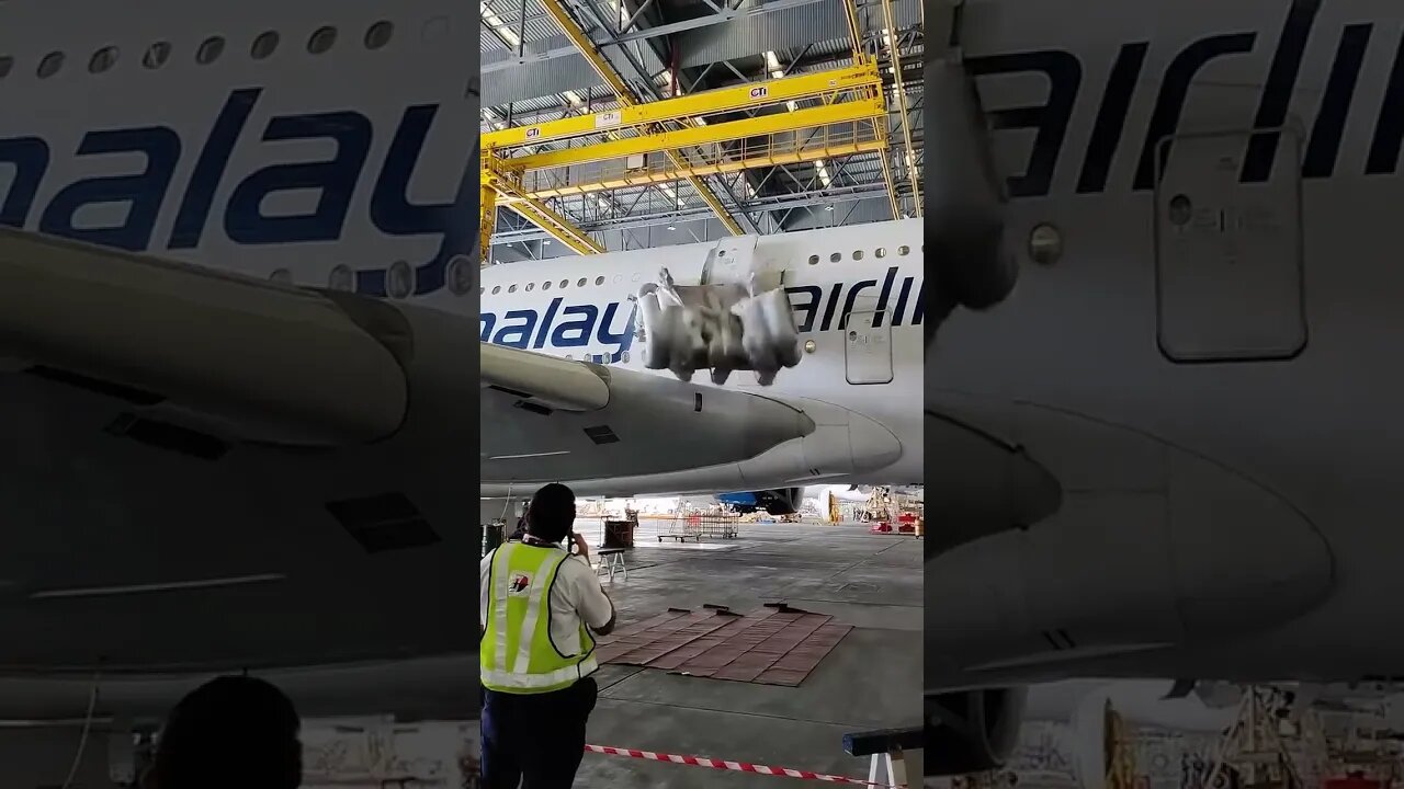 Hangar Testing Huge Malaysian #A380 Emergency Exit Escape Slide #Flying #Aviation #AeroArduino