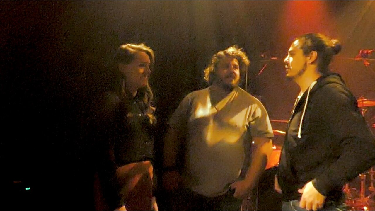 De chansonniers à célébrités : le parcours atypique de 2frères