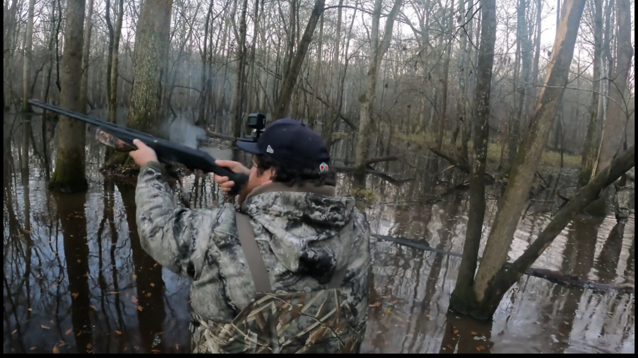 I CAN'T HIT ANYTHING!! Joe Kurz WMA duck hunts