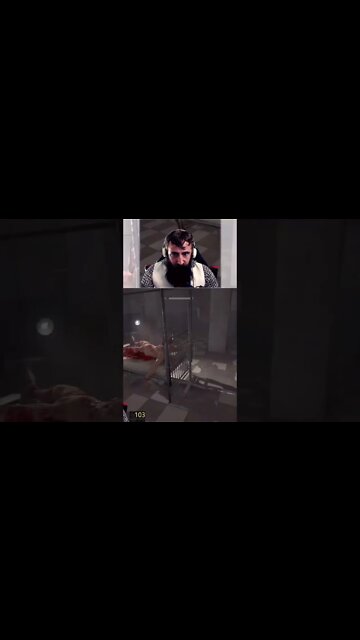 He is right behind me !! | outlast