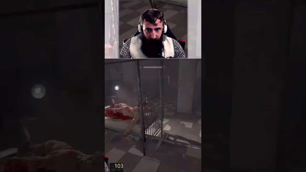 He is right behind me !! | outlast