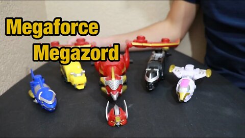 Power Rangers / Megaforce Megazord Toy (Review)