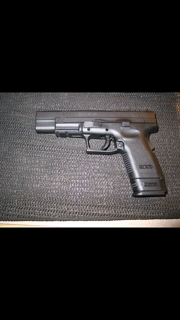 Springfield XD Shooting Underwater