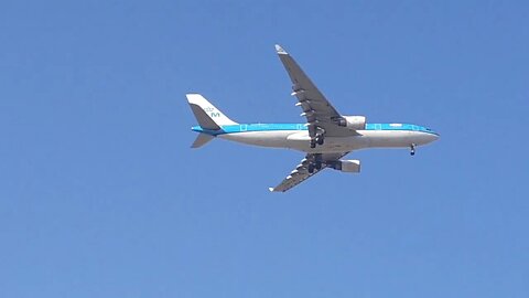 Airbus A330 PH-AOC antes de pousar em Fortaleza vindo Amsterdam(25/01/2020)