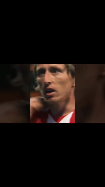 🇭🇷 Luka Modrić loves an outside of the boot finish 🤤 #shorts #football #clips #shortsfeed
