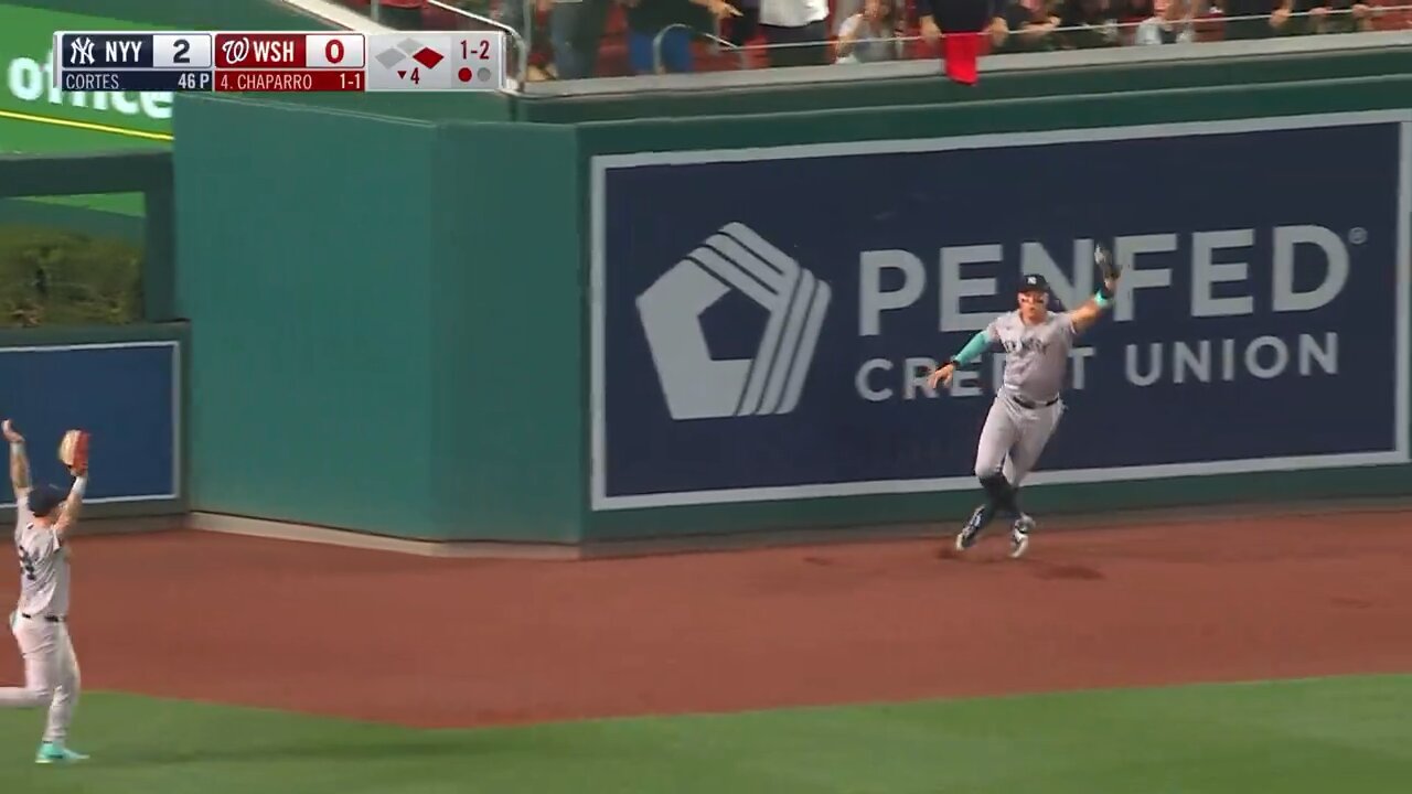 Aaron Judge with the SAVE of the night, maybe even the year??