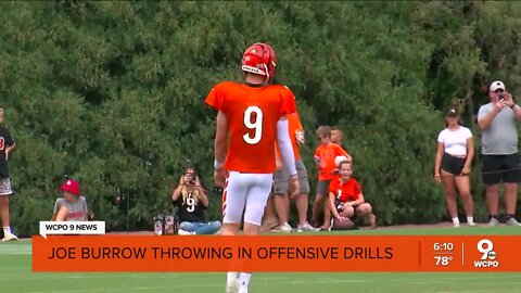 Joe Burrow throws in offensive drills for first time in training camp