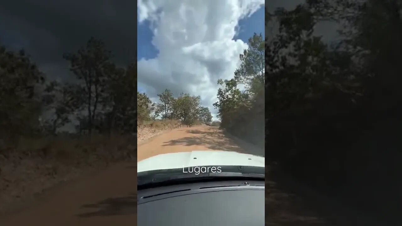 Estrada de Terra em PirenĂ³polis, Caminho das Cachoeiras