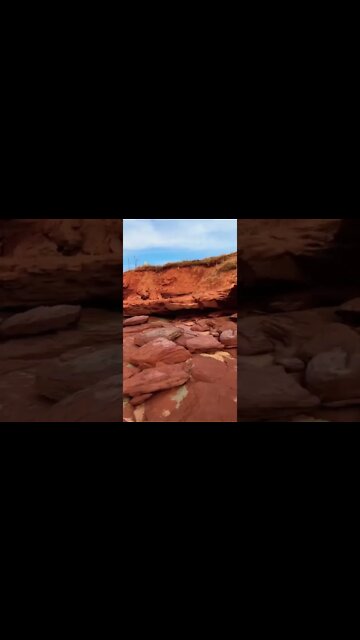 Red sand cliffs at the beach