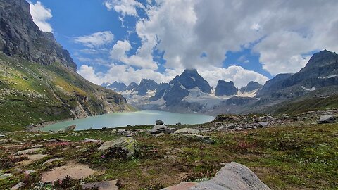 Trekking fo Chitta katha