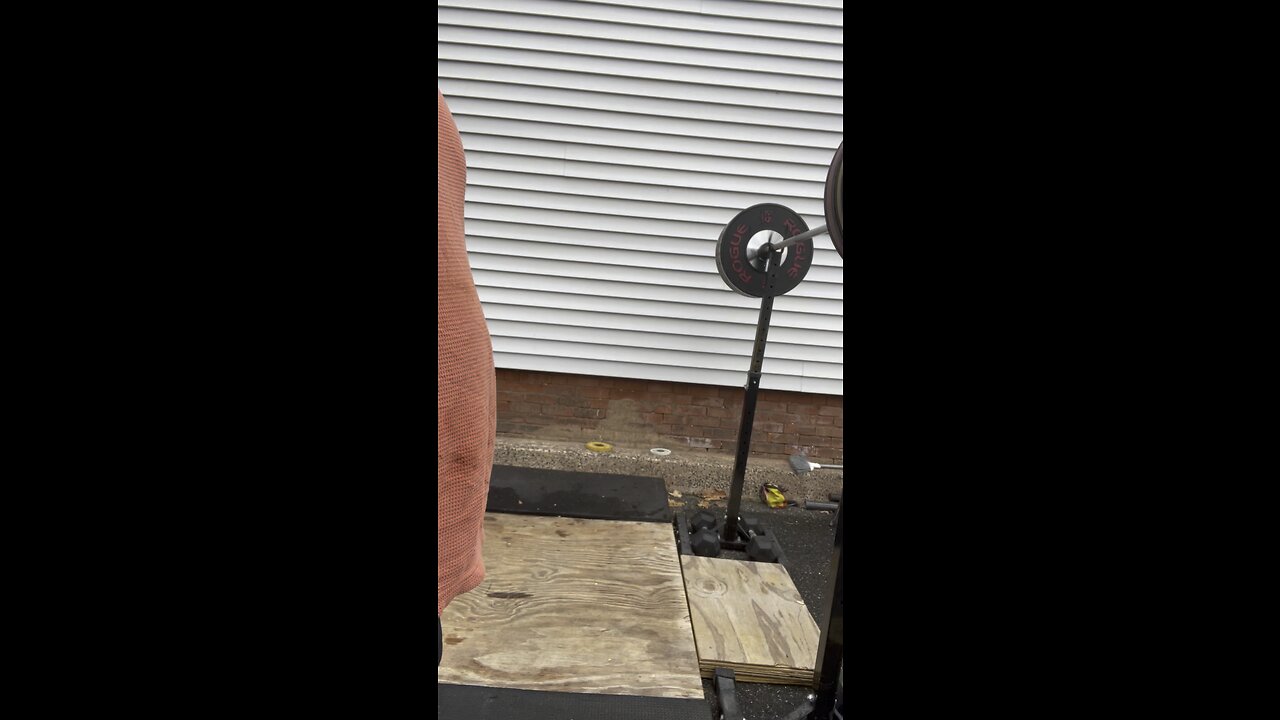 Back Squat. 134KG/295LBs for 5 reps!