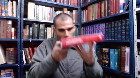 Quero estudar linguas biblicas grego e hebraico qual dicionário devo comprar primeiro?