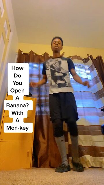 How Do You Open A Banana?